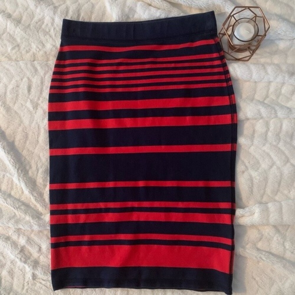 π 3/$20 π«EUCπ« Old Navy Bodycon Midi Skirt